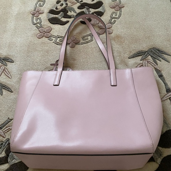 Kate Spade Tote - Picture 8 of 12